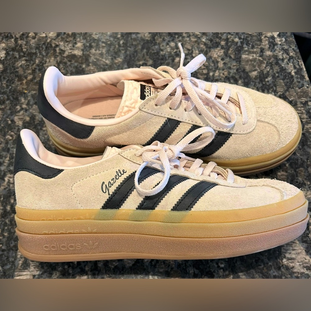 Adidas Gazelle Women's light pink platform Sneakers